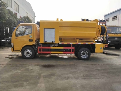 五十鈴吸糞車與吸污車 城市環衛的得力助手